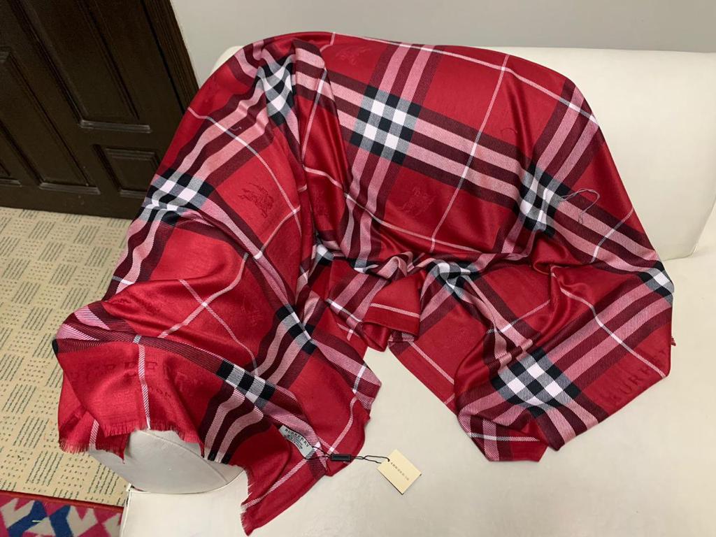 burberry scarf karachi